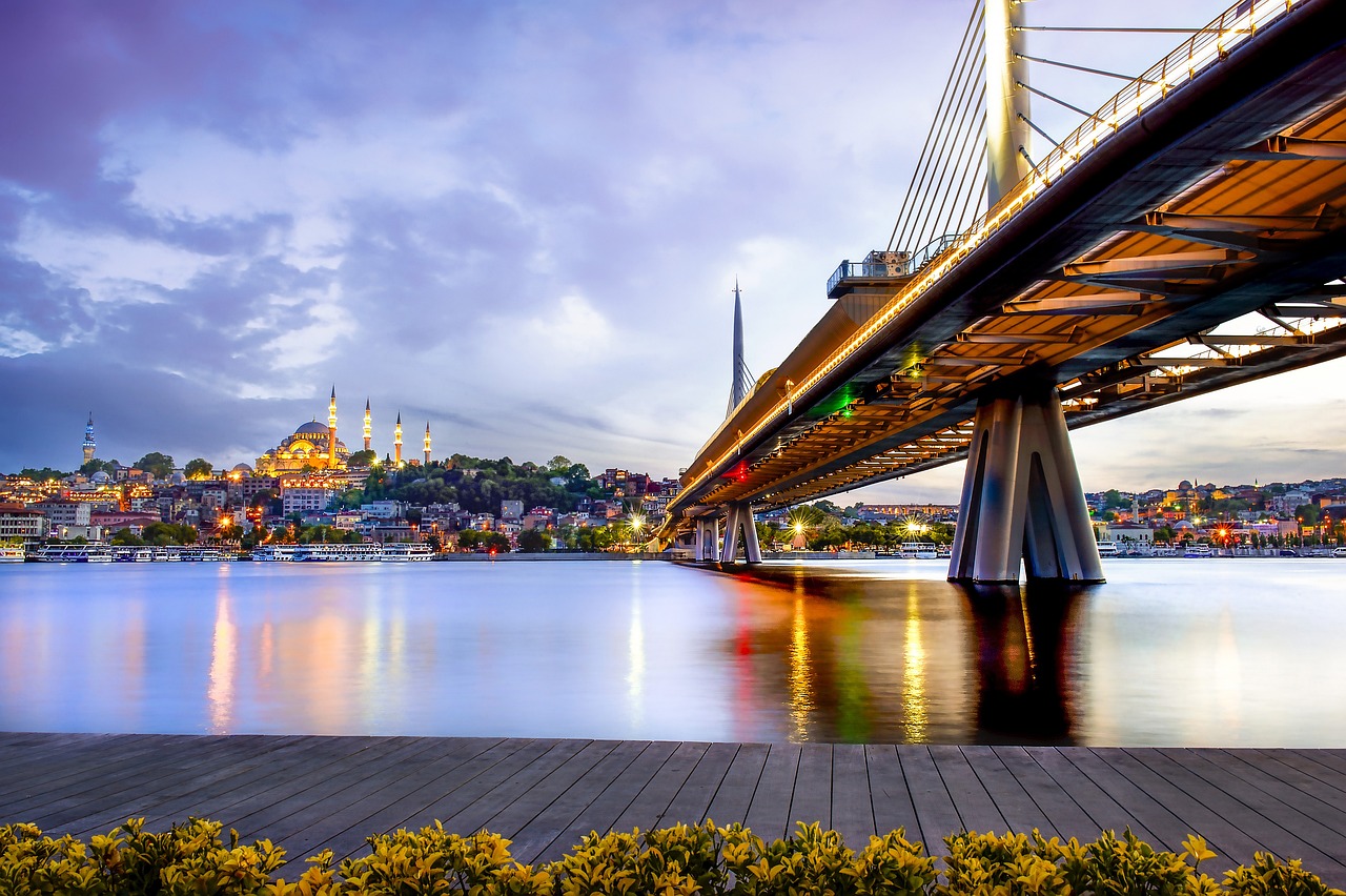 ¿Es seguro viajar a Turquía para turismo dental?